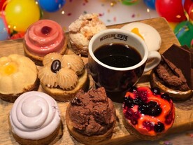 koffie met jubileum gebak t/m 18 september